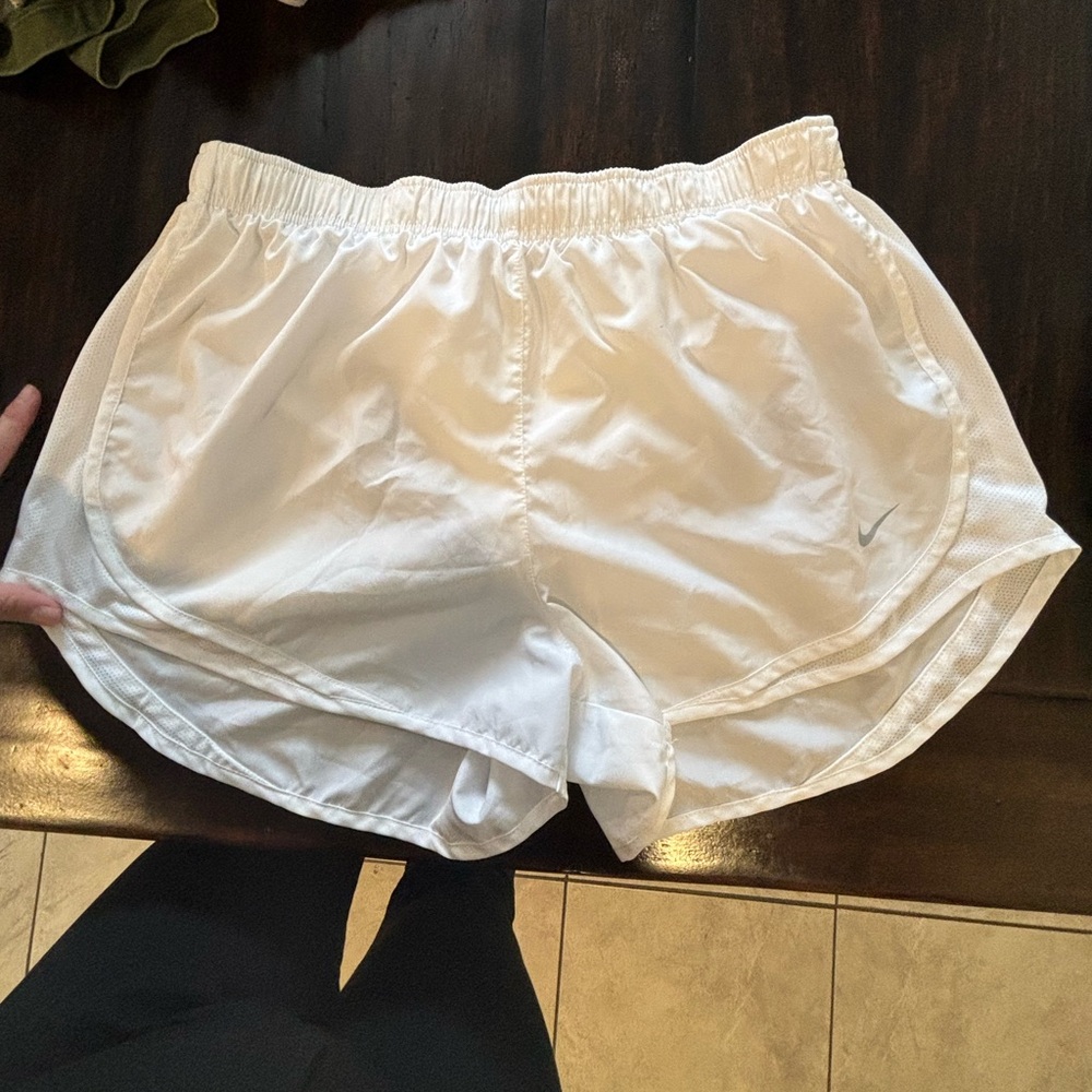Nike white dry fit shorts XL